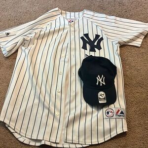 Yankees jersey/hat combo